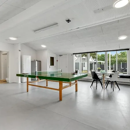 Casa vacanze 8 Bedroom Cozy In Henne *